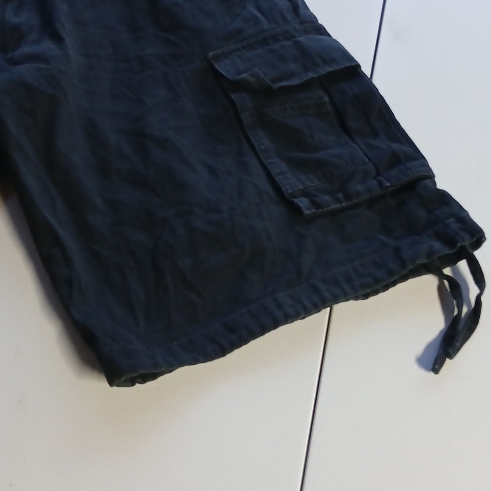 Regal Wear Men's Black Cargo Shorts - Picture 3 of 8